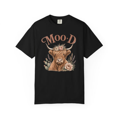 Highland Cow 'Moo·d' Floral Graphic T-Shirt
