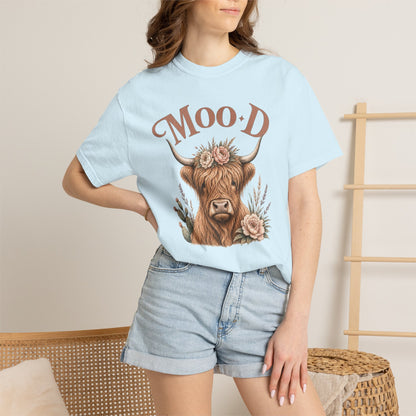Highland Cow 'Moo·d' Floral Graphic T-Shirt