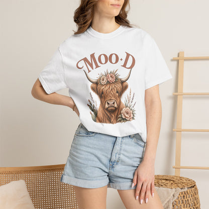 Highland Cow 'Moo·d' Floral Graphic T-Shirt